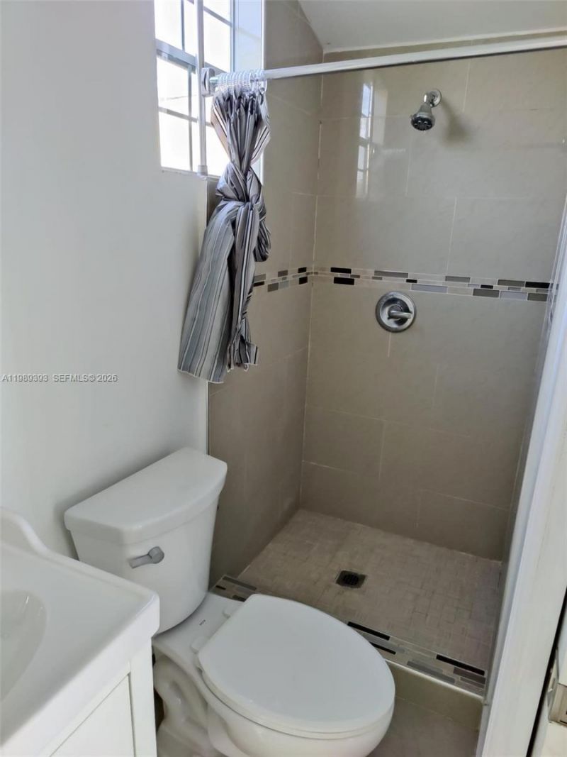 10601 SW 173rd St , Miami, FL 33157 Photo