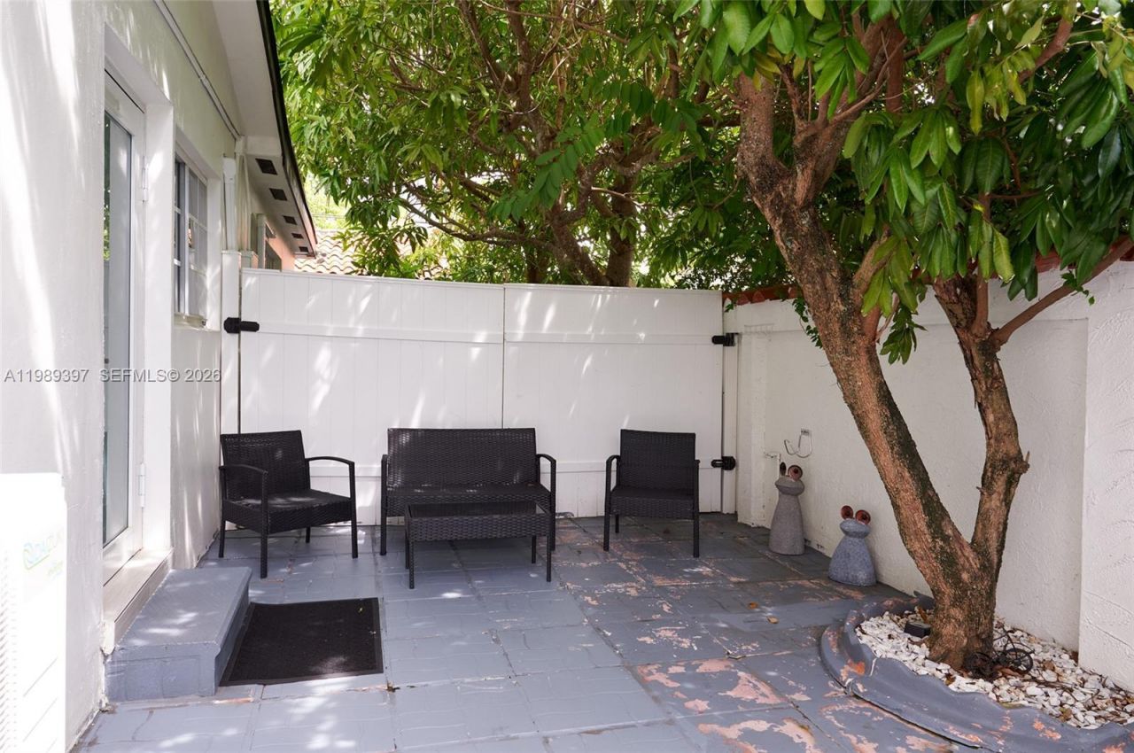 12293 SW 28th Ter , Miami, FL 33175 Photo