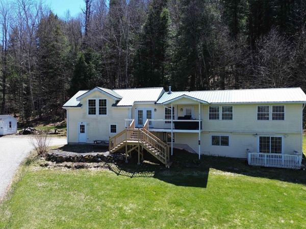 260 Weaver Road, Huntington, VT 05462