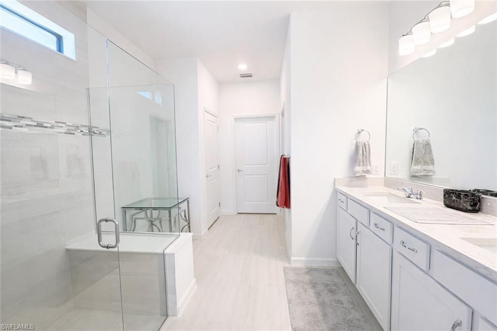 3776 Passion Vine Dr , Alva, FL 33920 Photo