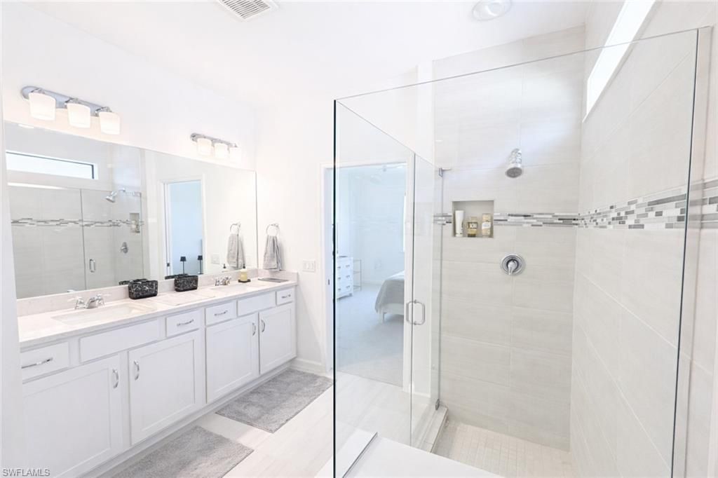 3776 Passion Vine Dr , Alva, FL 33920 Photo