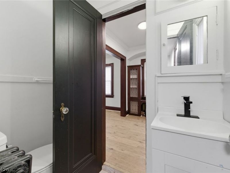 3009 Becket Road, Cleveland, OH 44120 Photo 13