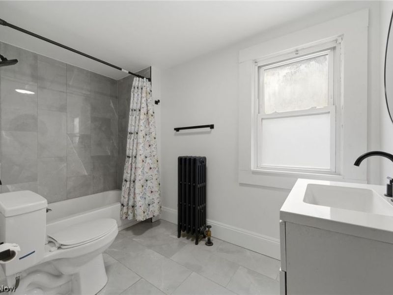 3009 Becket Road, Cleveland, OH 44120 Photo 18