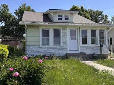 5421 23 Street, Omaha, NE 68107