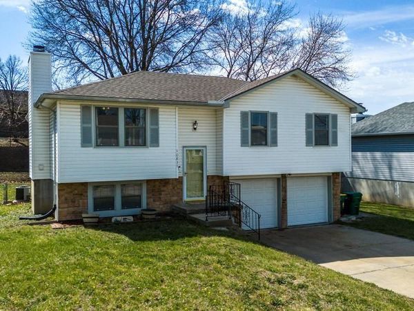 10831 Cleveland Avenue, Kansas City, KS 66109