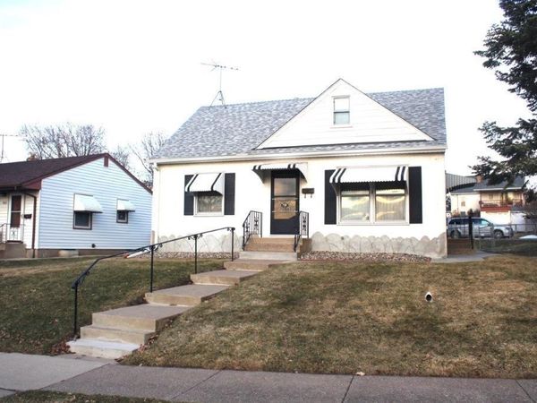 794 Howard Street N, Saint Paul, MN 55119