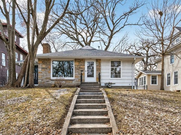 2842 Irving Avenue S, Minneapolis, MN 55408