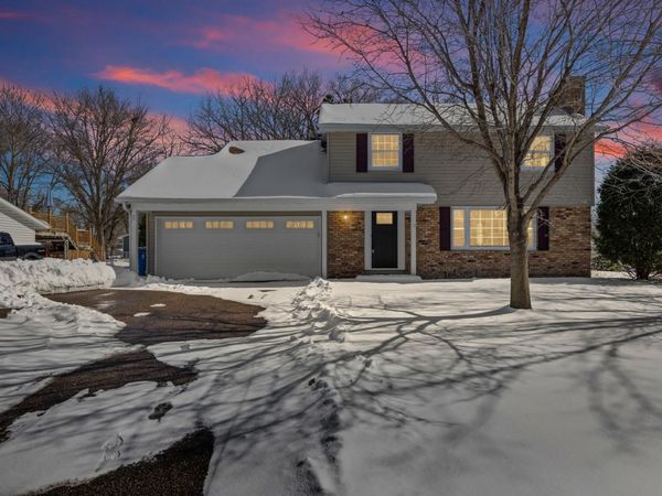3100 Shadyview Lane N, Plymouth, MN 55447