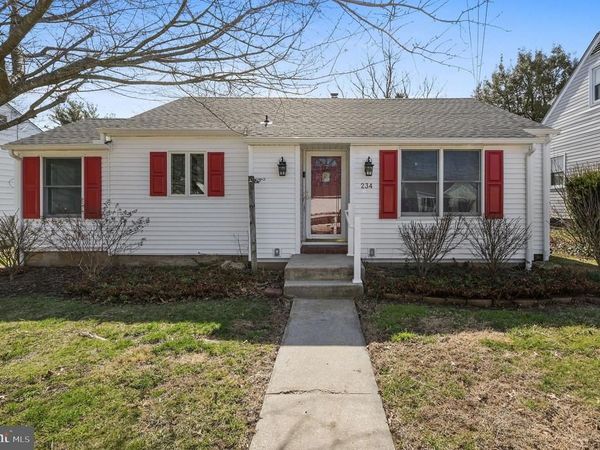 234 PINE STREET , DOVER, DE 19901