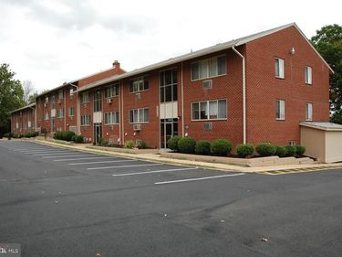 2330 GLENDALE TERRACE, Unit C2, ALEXANDRIA, VA 22303