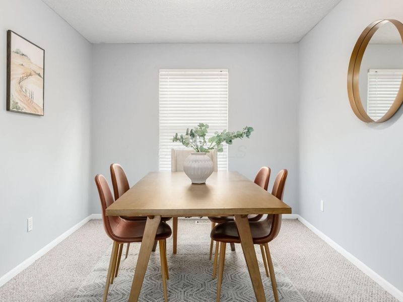 8659 Cadet Drive N, Galloway, OH 43119 Photo 11