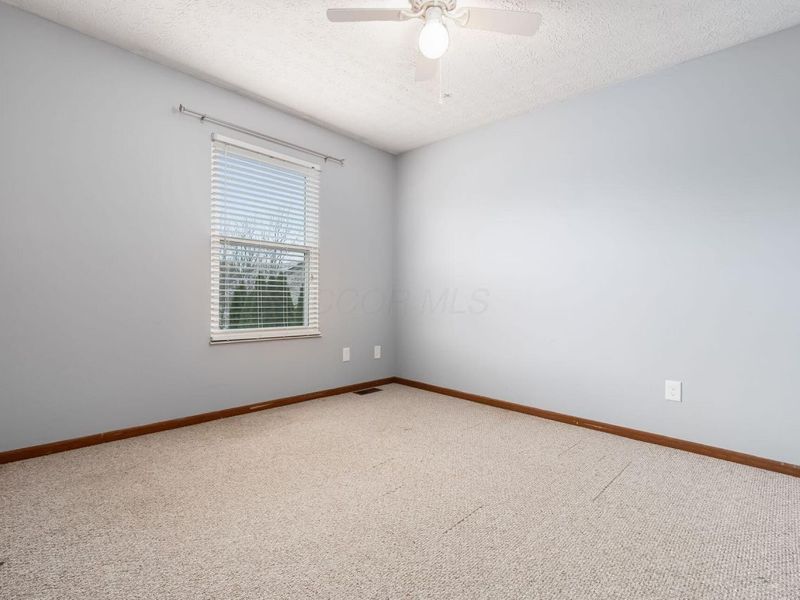 8659 Cadet Drive N, Galloway, OH 43119 Photo 33