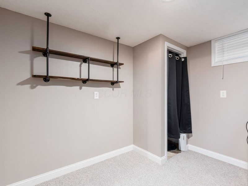 8659 Cadet Drive N, Galloway, OH 43119 Photo 41