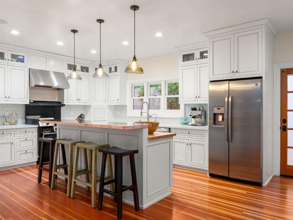 990 Thompson Way, Placerville, CA 95667