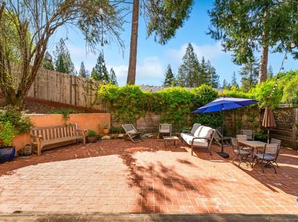 990 Thompson Way, Placerville, CA 95667 Photo