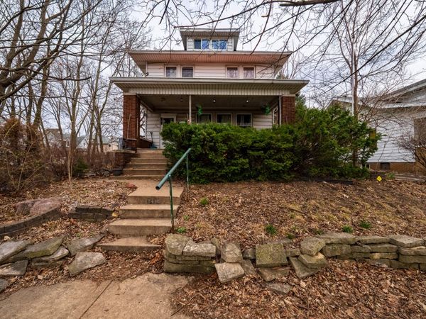 2416 N Dechman Avenue, Peoria, IL 61603