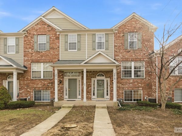 2419 Emily Lane , Elgin, IL 60124