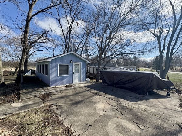 5/492 Woodhaven, Sublette, IL 61367