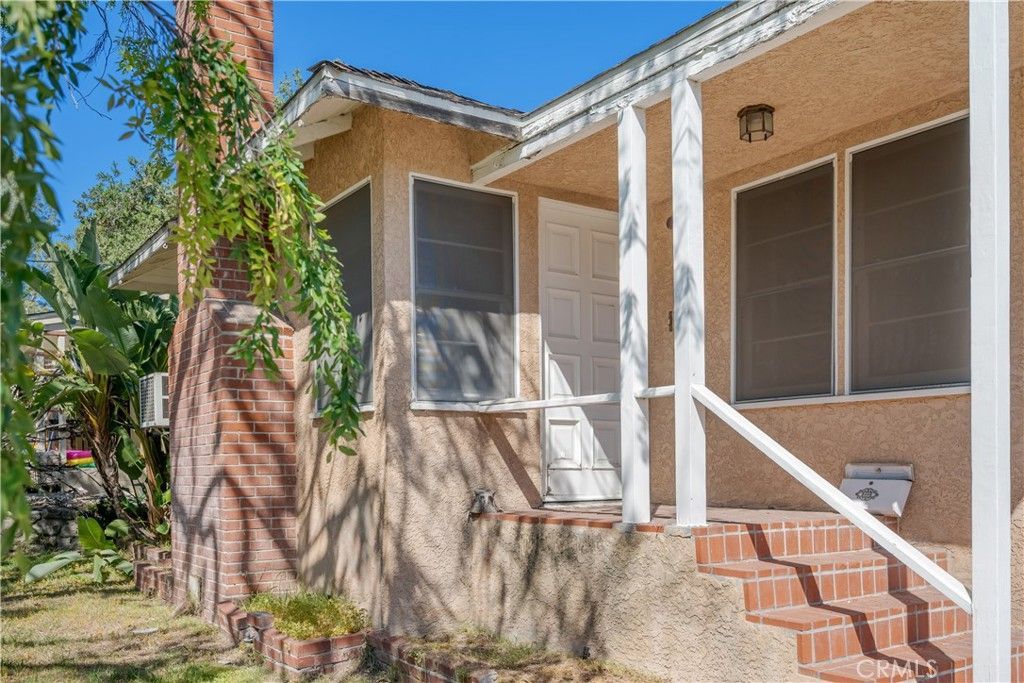 10128 Haines Canyon, Tujunga, CA 91042 Main Photo