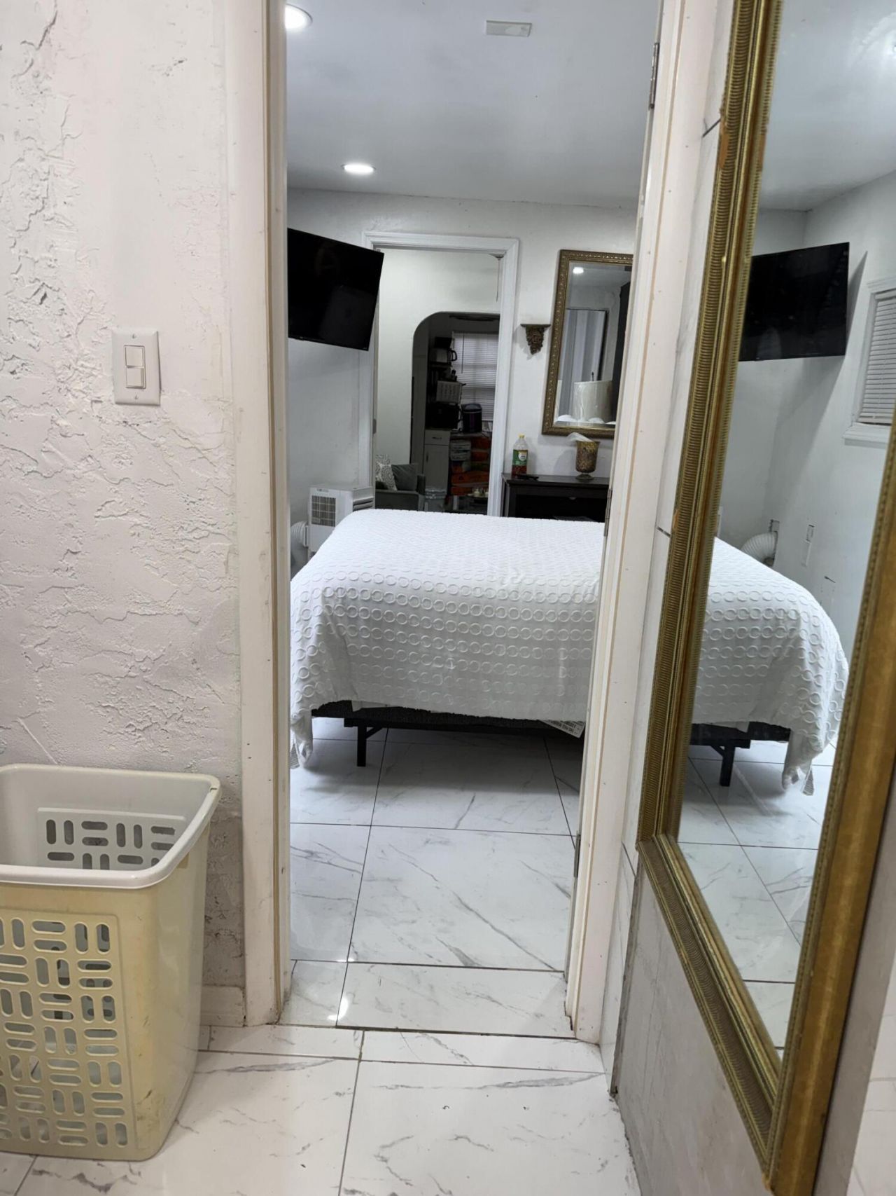 3621 NW 3rd Street, Fort Lauderdale, FL 33311 Photo