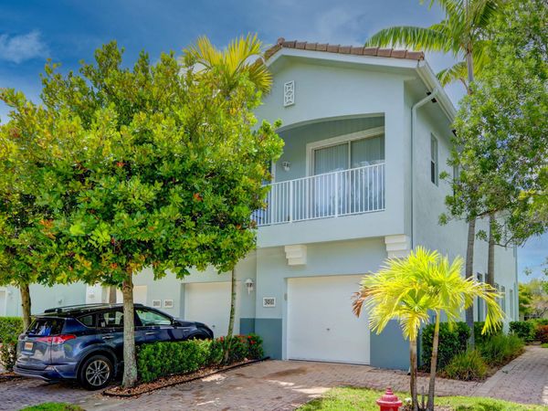 3061 Laurel Ridge Circle, Riviera Beach, FL 33404