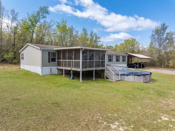 572 NE Oak Hill Road , Pinetta, FL 32350