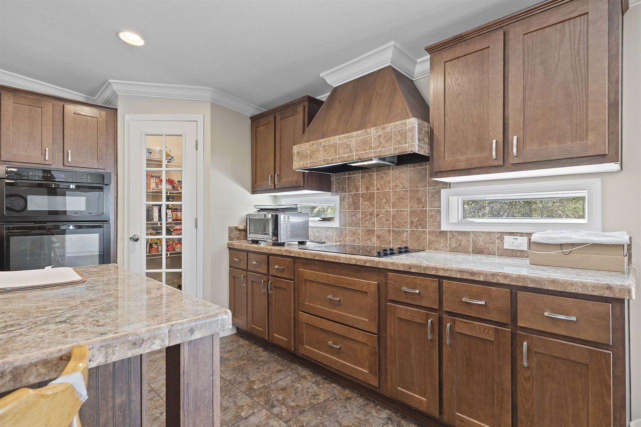 572 NE Oak Hill Road , Pinetta, FL 32350 Photo