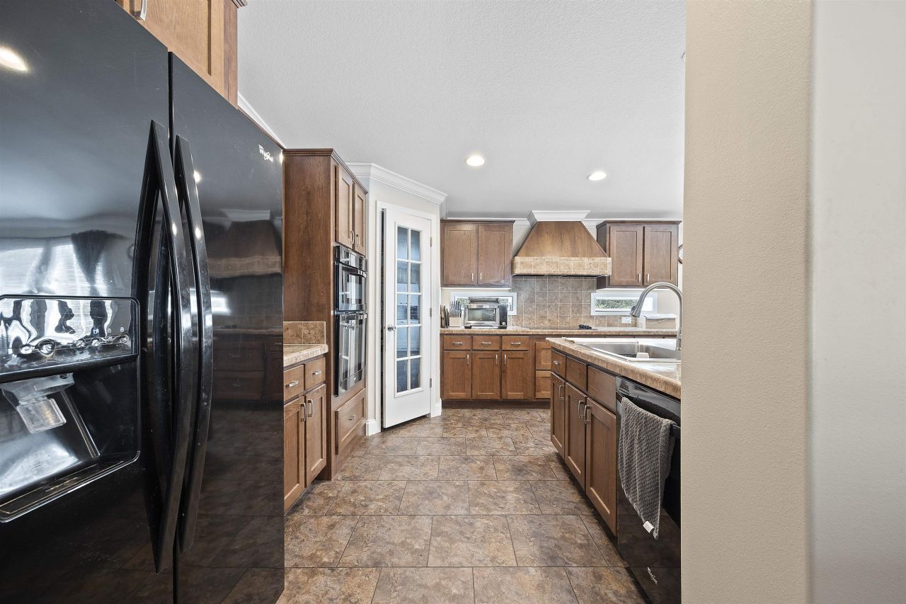 572 NE Oak Hill Road , Pinetta, FL 32350 Photo