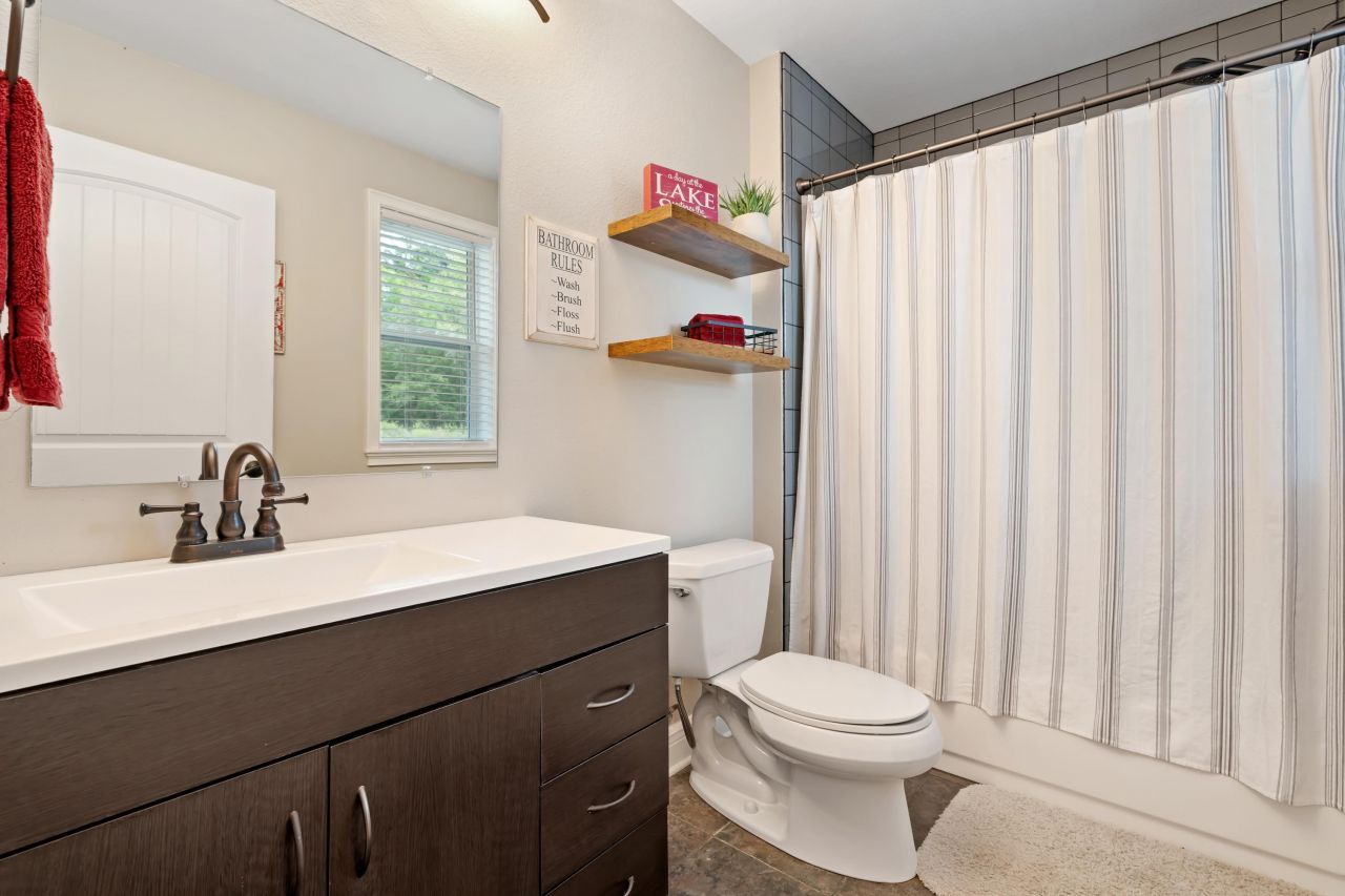 4219 NE Cherry Lake Circle, Madison, FL 32340 Photo