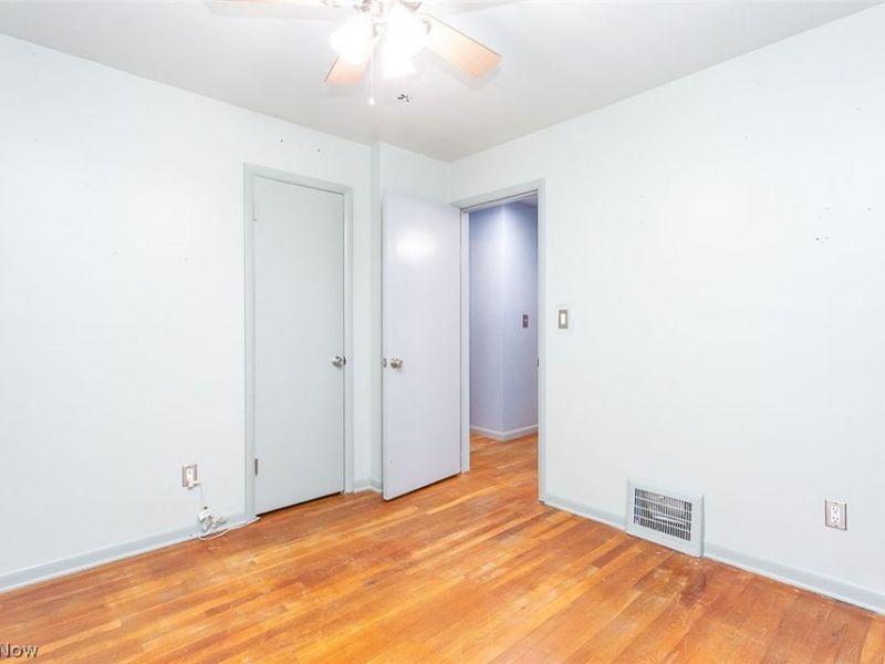 28855 Hazel Avenue, Wickliffe, OH 44092 Photo 18