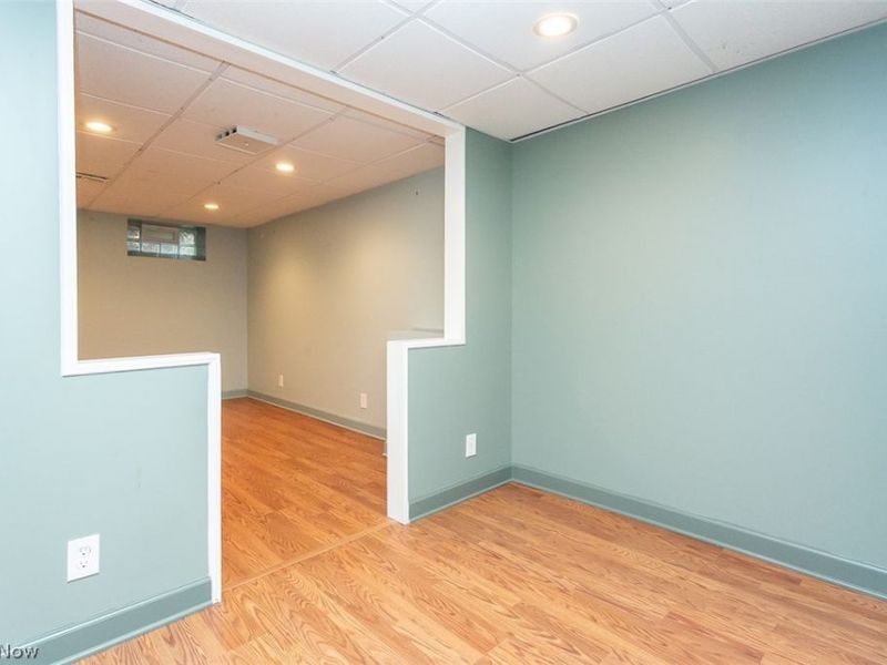 28855 Hazel Avenue, Wickliffe, OH 44092 Photo 35