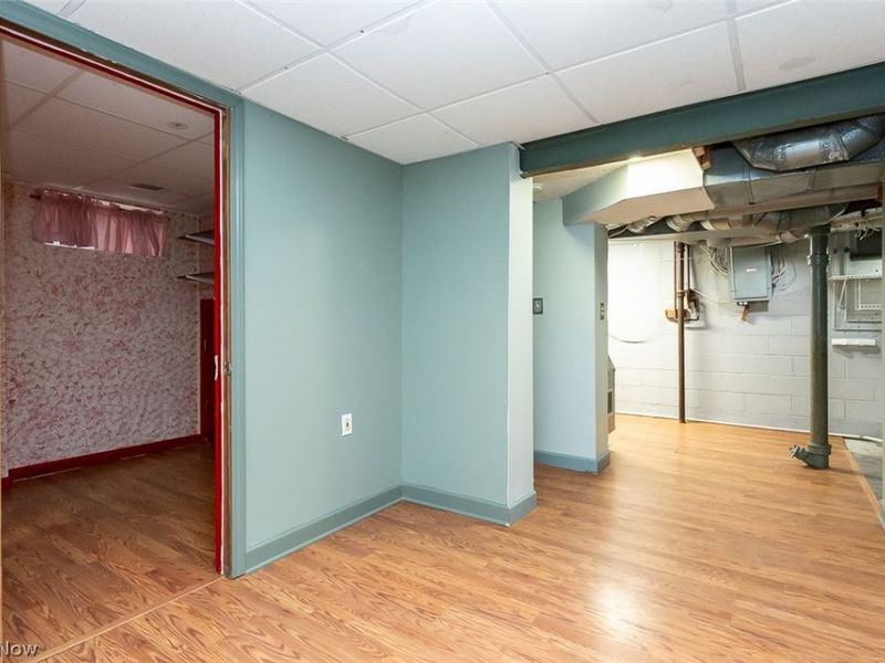 28855 Hazel Avenue, Wickliffe, OH 44092 Photo 36