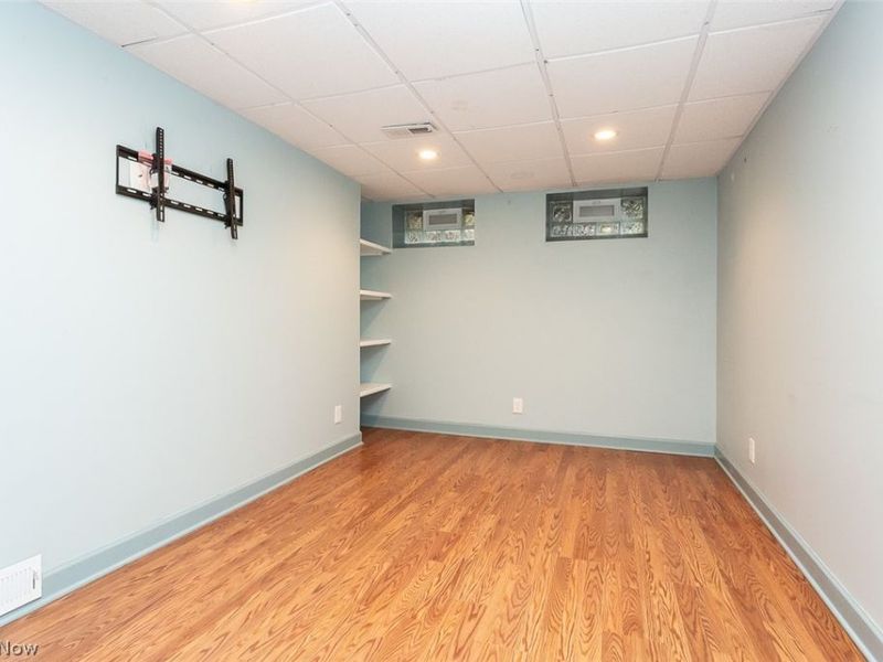 28855 Hazel Avenue, Wickliffe, OH 44092 Photo 38