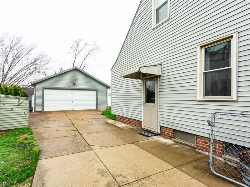 28855 Hazel Avenue, Wickliffe, OH 44092 Photo 43