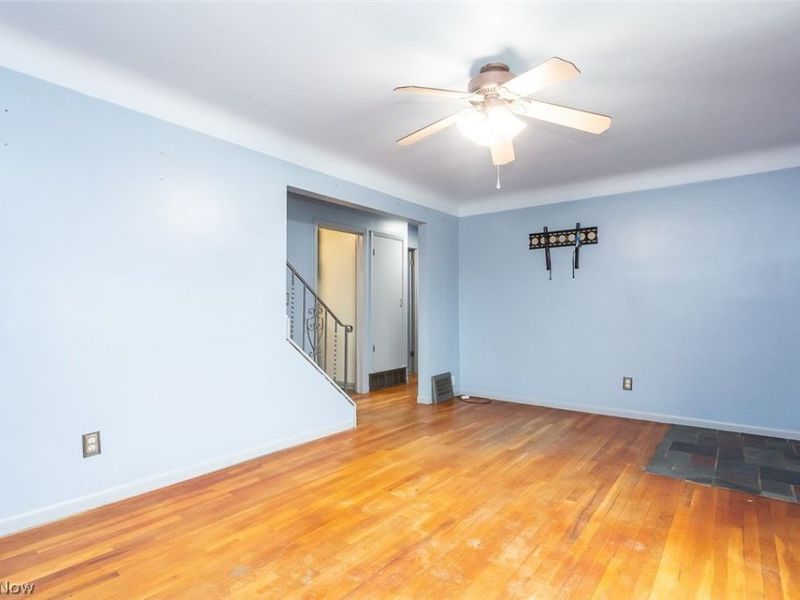 28855 Hazel Avenue, Wickliffe, OH 44092 Photo 5