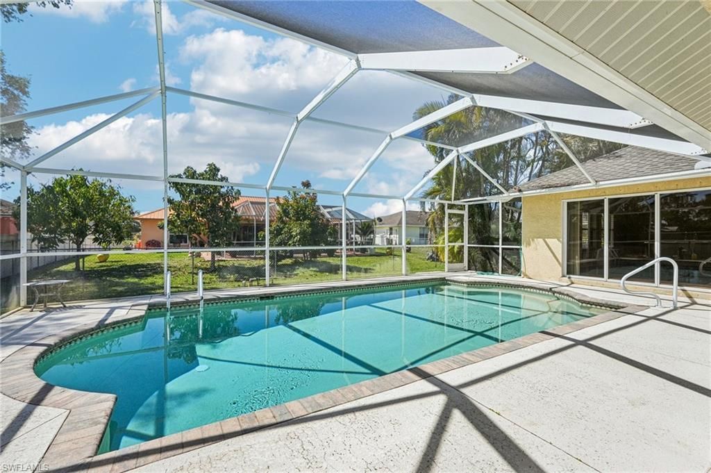 4007 11th St W, Lehigh Acres, FL 33971 Photo