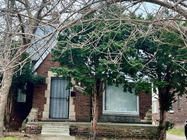 20008 Spencer Street, Detroit, MI 48234