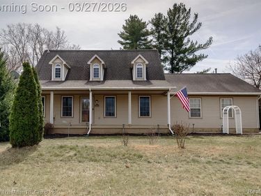 40065 S Interstate 94 Service Drive, Van Buren Twp, MI 48111