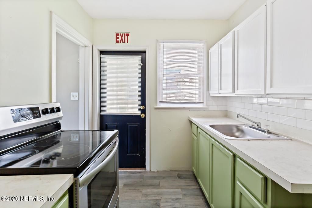 5146 Sunderland Road, Jacksonville, FL 32210 Photo