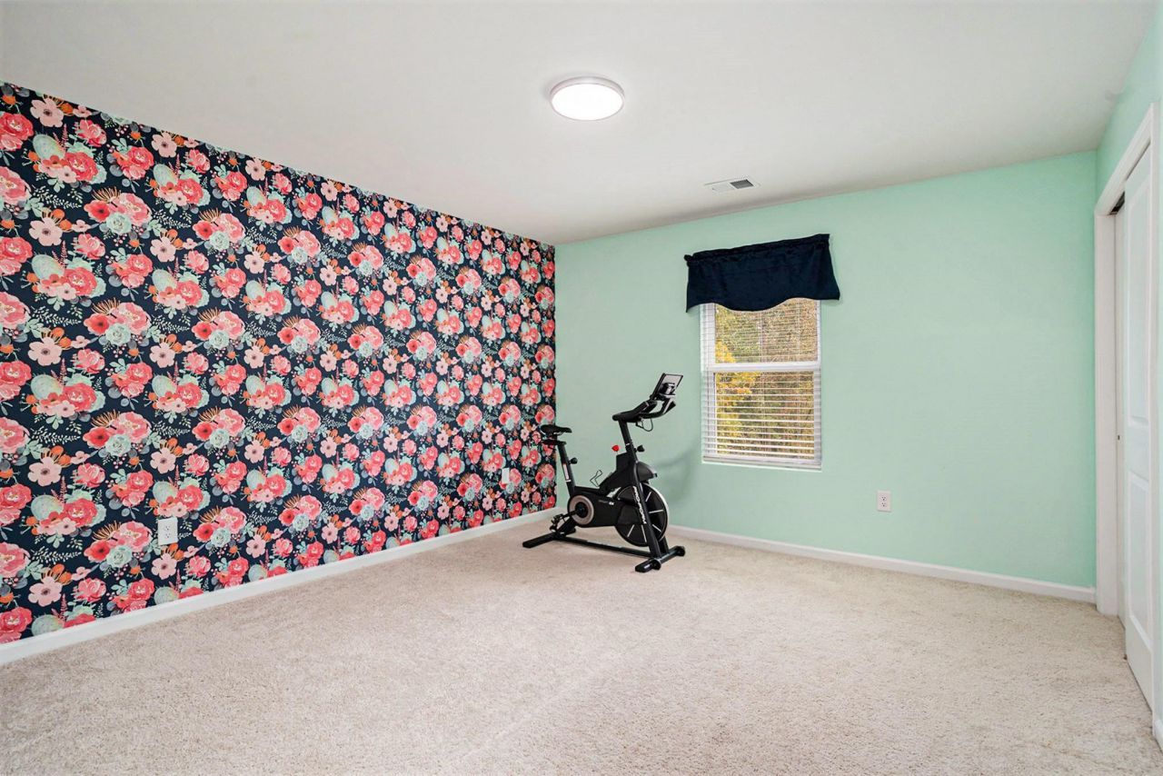 593 Heritage Downs Dr. Photo 20