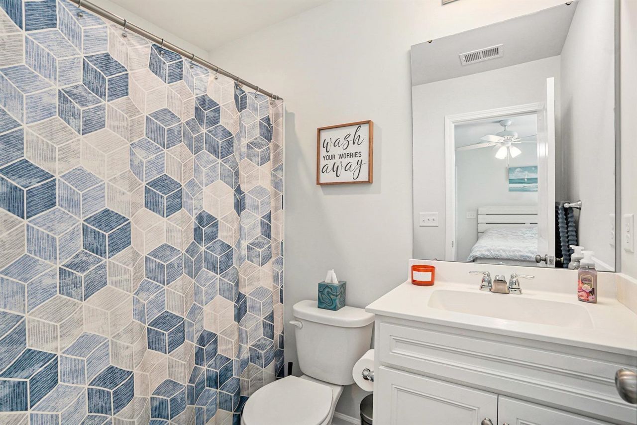 593 Heritage Downs Dr. Photo 24