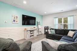 593 Heritage Downs Dr. photo 4