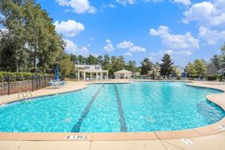 593 Heritage Downs Dr. photo 4