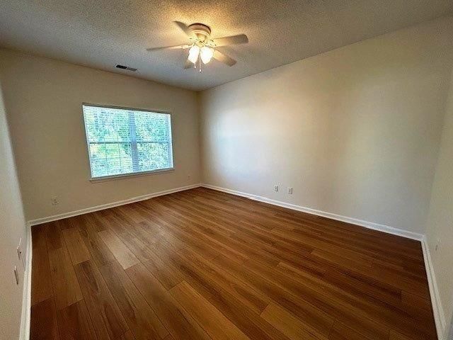 4595 Girvan Dr.  Photo 11