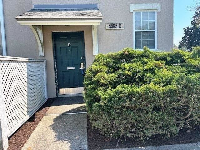 4595 Girvan Dr.  Photo 16