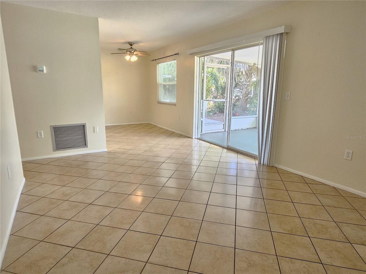 105 Base Avenue E, Venice, FL 34285 Photo