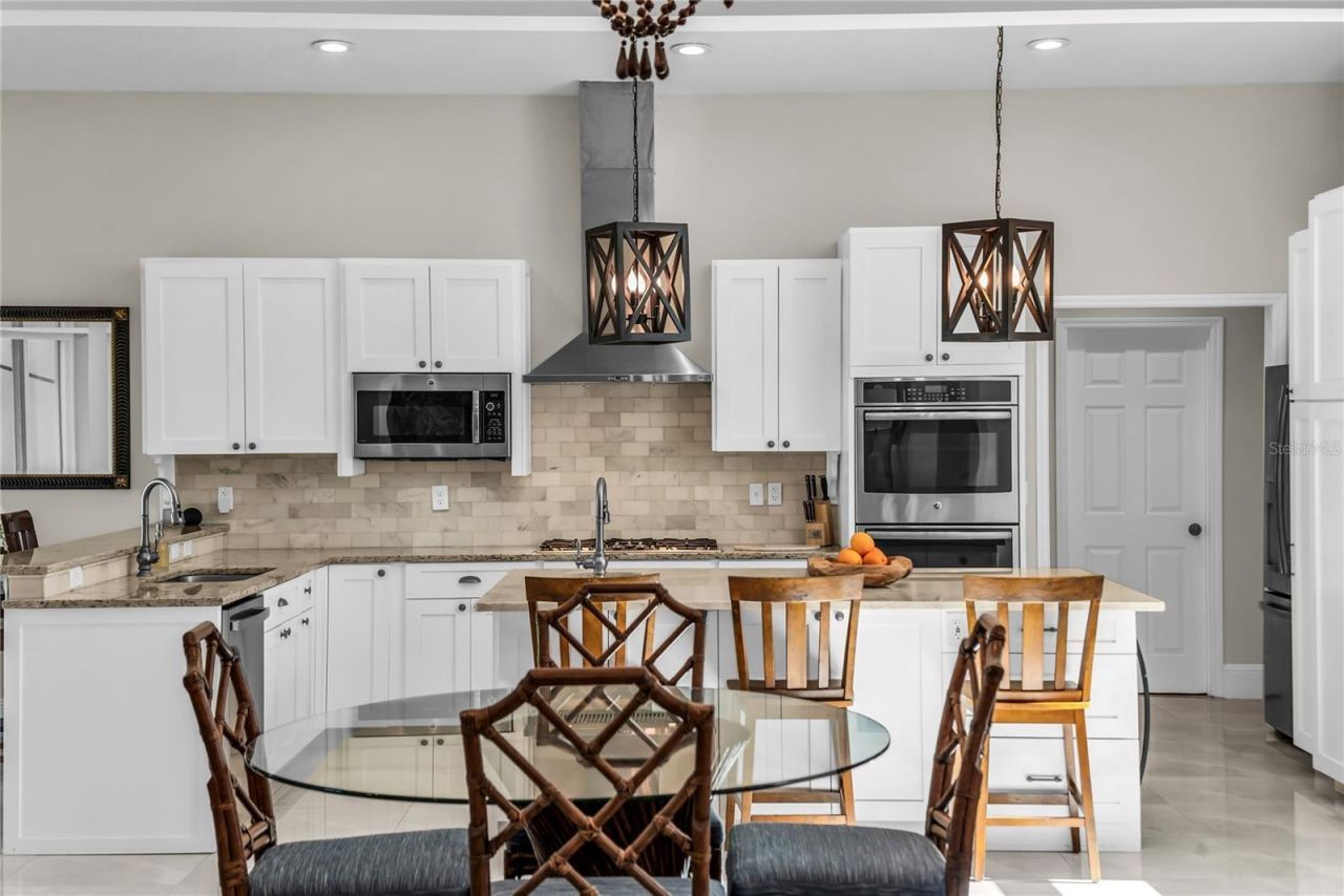 112 Laken Lane, Orlando, FL 32804 Photo