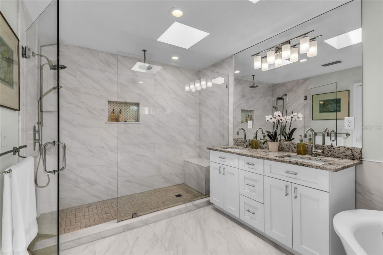 112 Laken Lane, Orlando, FL 32804 Photo