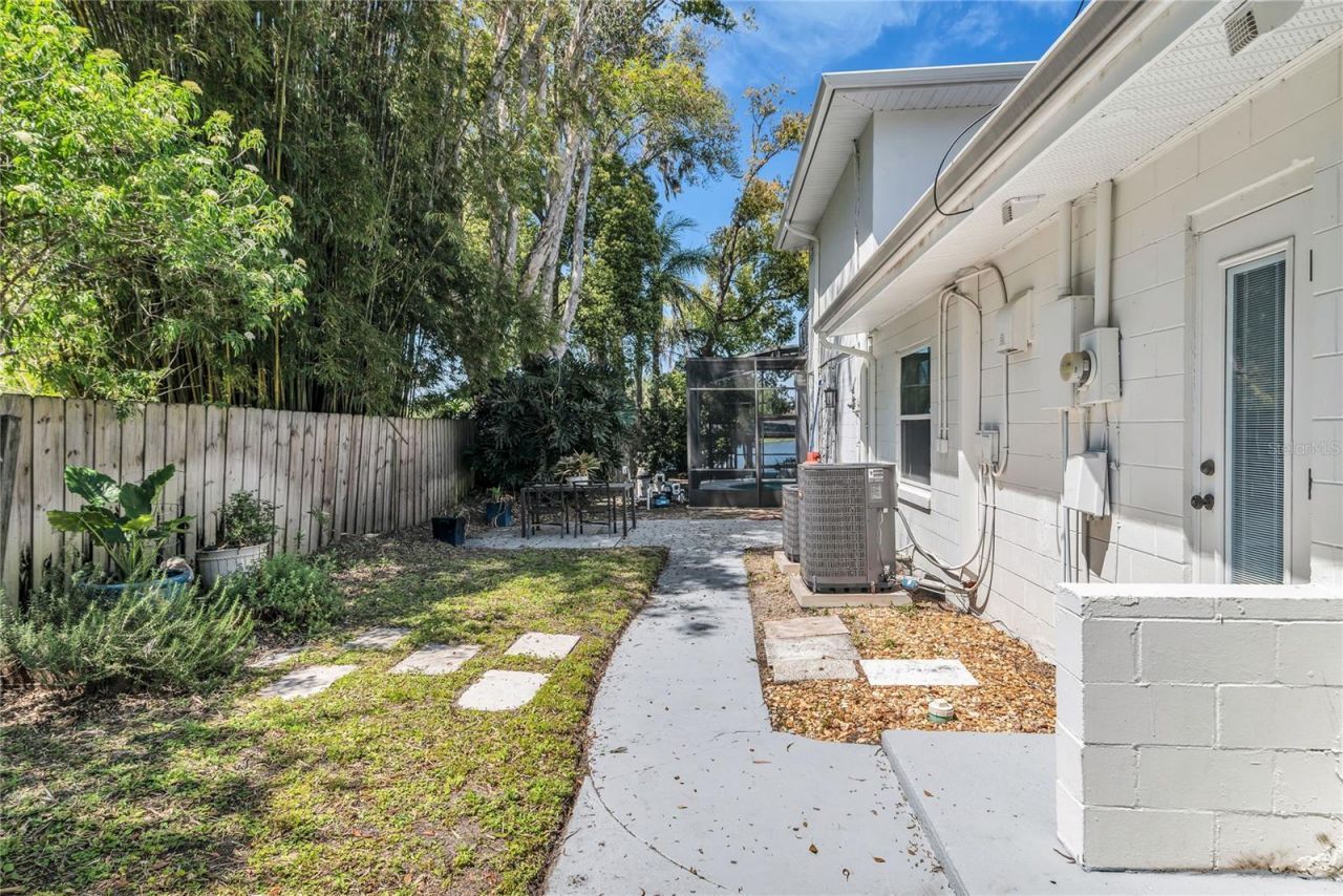 112 Laken Lane, Orlando, FL 32804 Photo