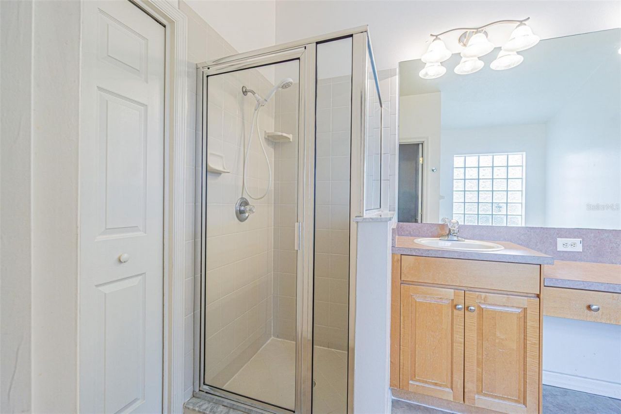 18024 Arbor Crest Drive, Tampa, FL 33647 Photo